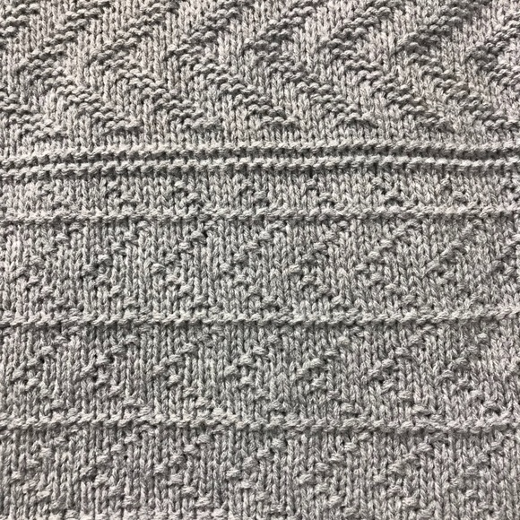 Grey sweater crop top - Picture 2 of 2